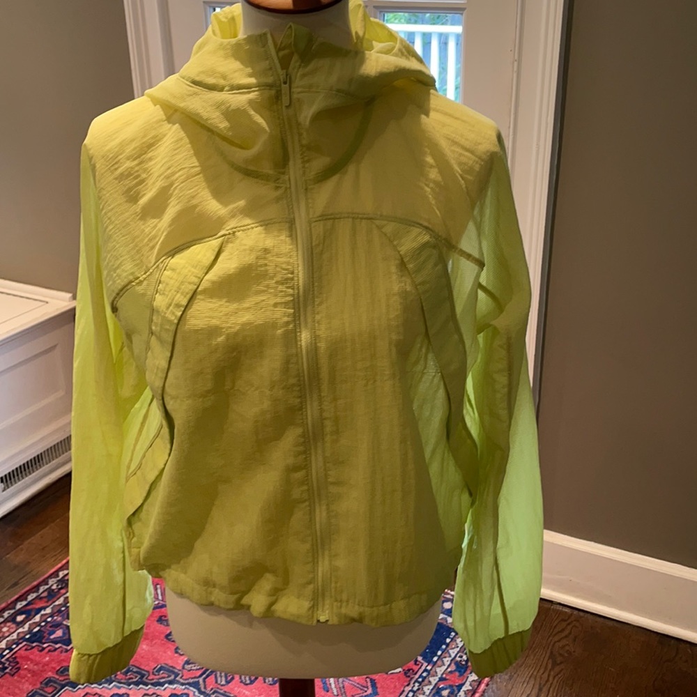 lululemon athletica Yellow Jacket